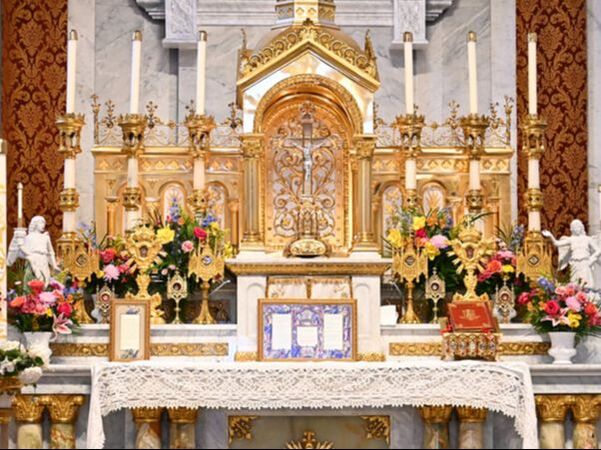 Sacred Liturgy of the traditional Latin Mass